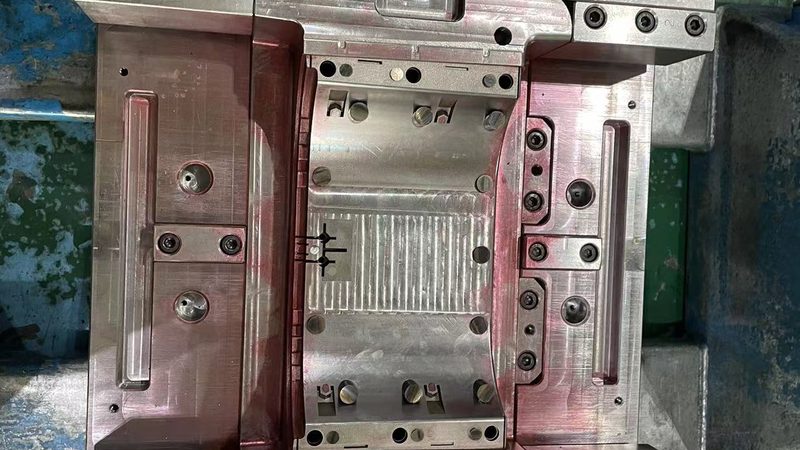 级进模：深入解析其优缺点，助您选型无忧