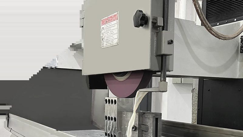 双色模具定制设计方案的关键要素**