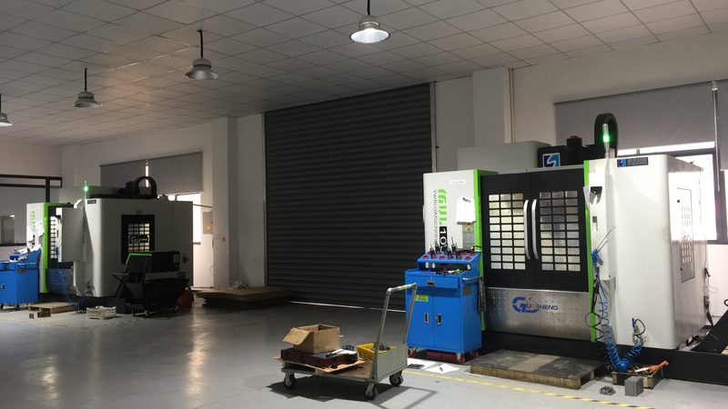 食品级吹塑模具：品质与安全的双重保障